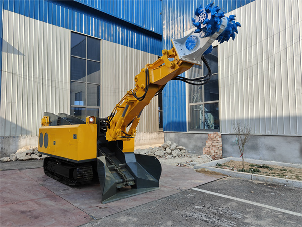 破挖一體機