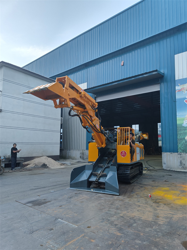 輪式刮板挖掘式裝載機廠家
