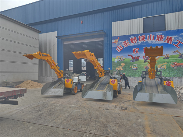 輪式挖掘式裝載機