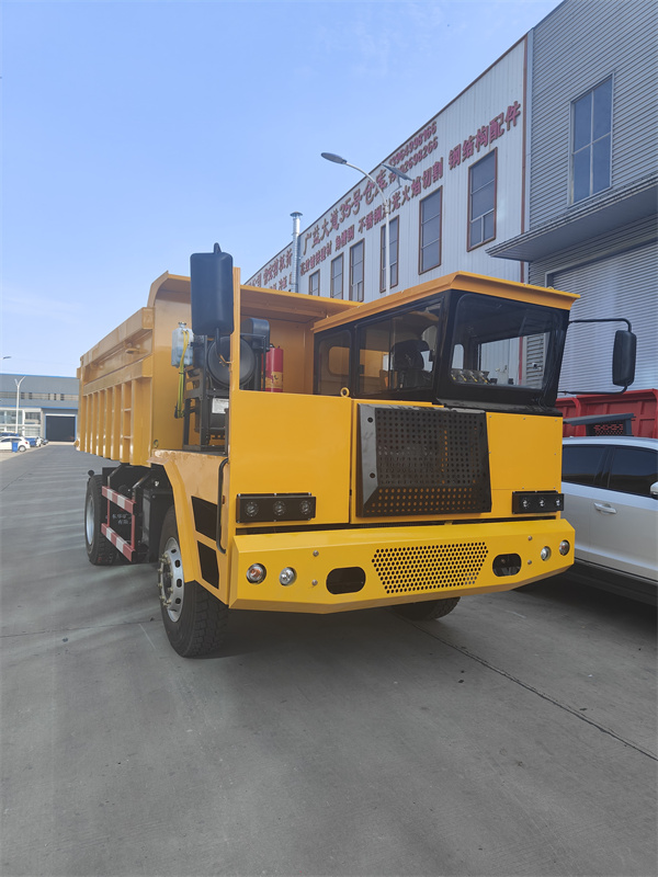 四不像運(yùn)輸車生產(chǎn)廠家